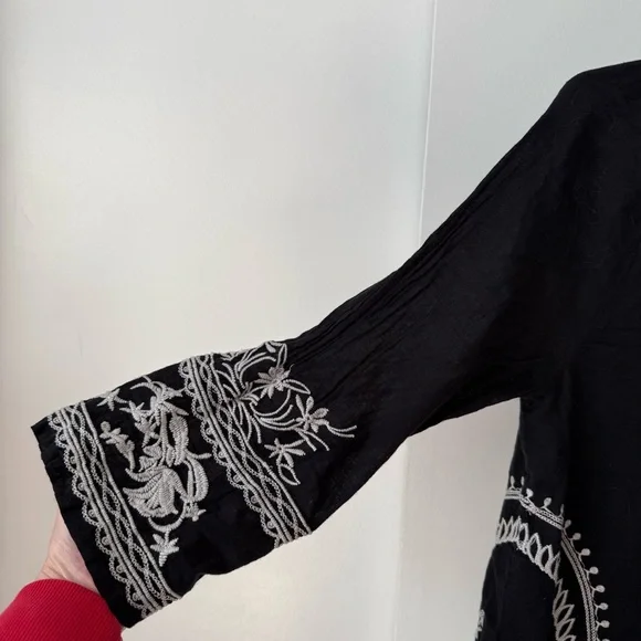 Johnny Was Black and White Embroidered Boho Tunic Blouse - Picture 9 of 14